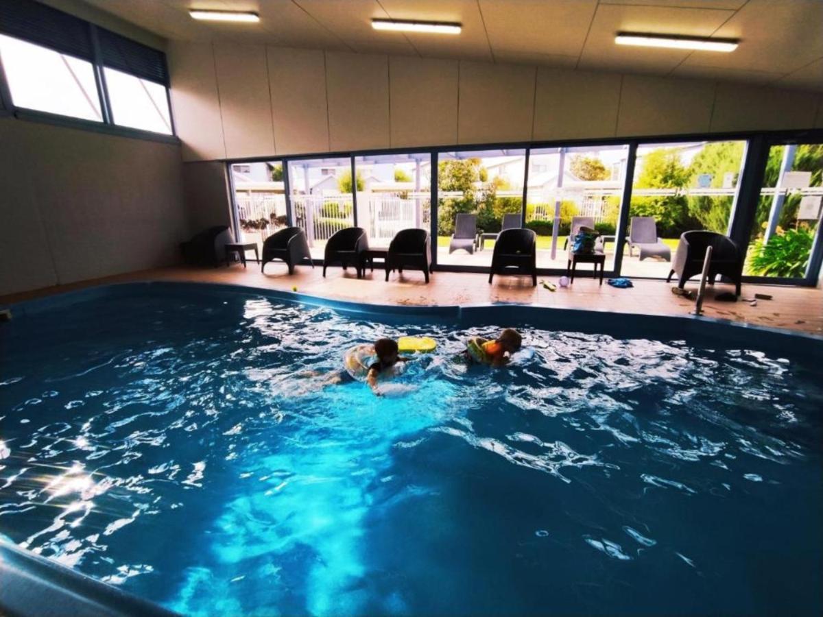פיינסוויל The View - Captains Cove Waterfront Resort מראה חיצוני תמונה