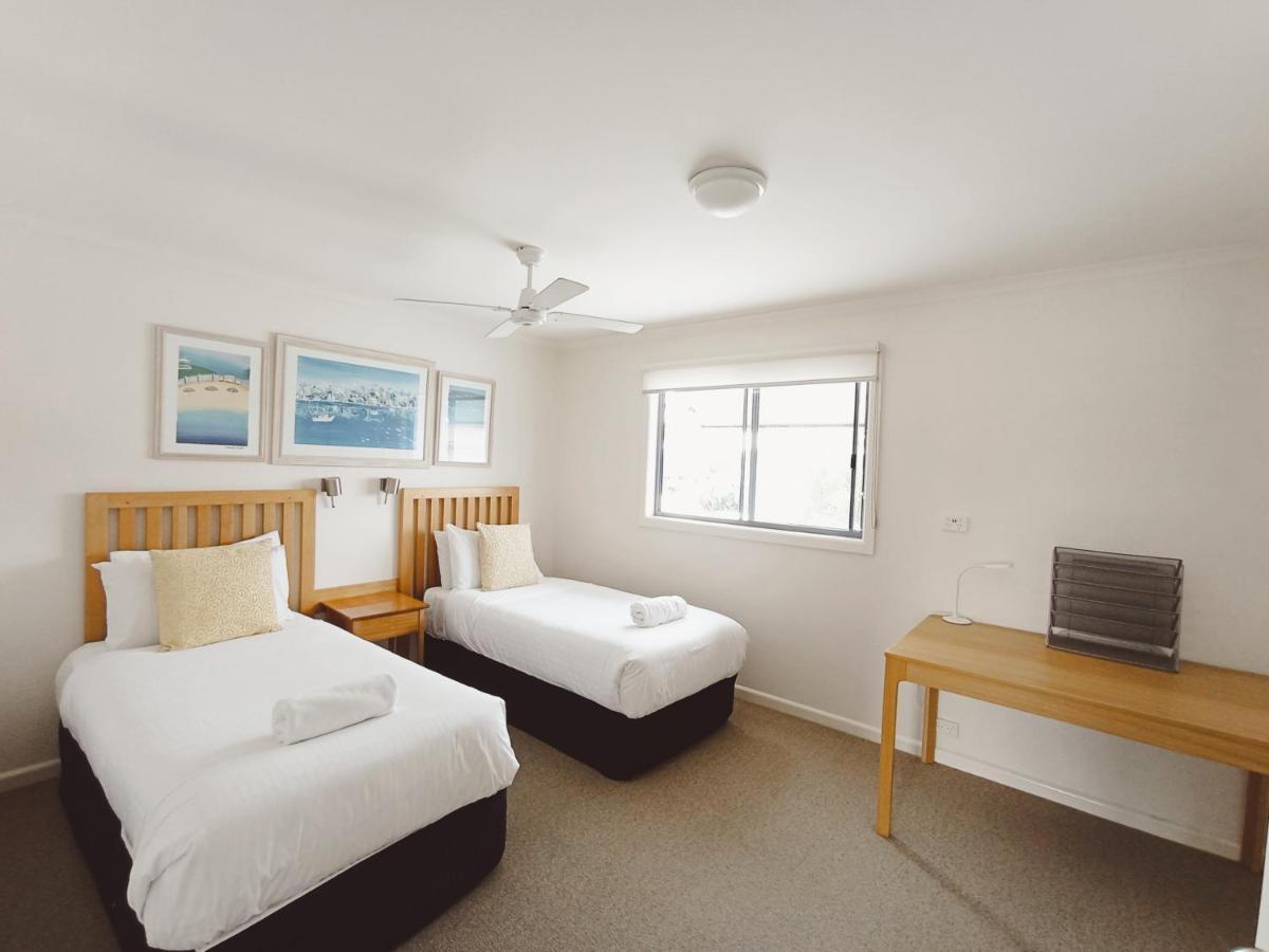 פיינסוויל The View - Captains Cove Waterfront Resort מראה חיצוני תמונה