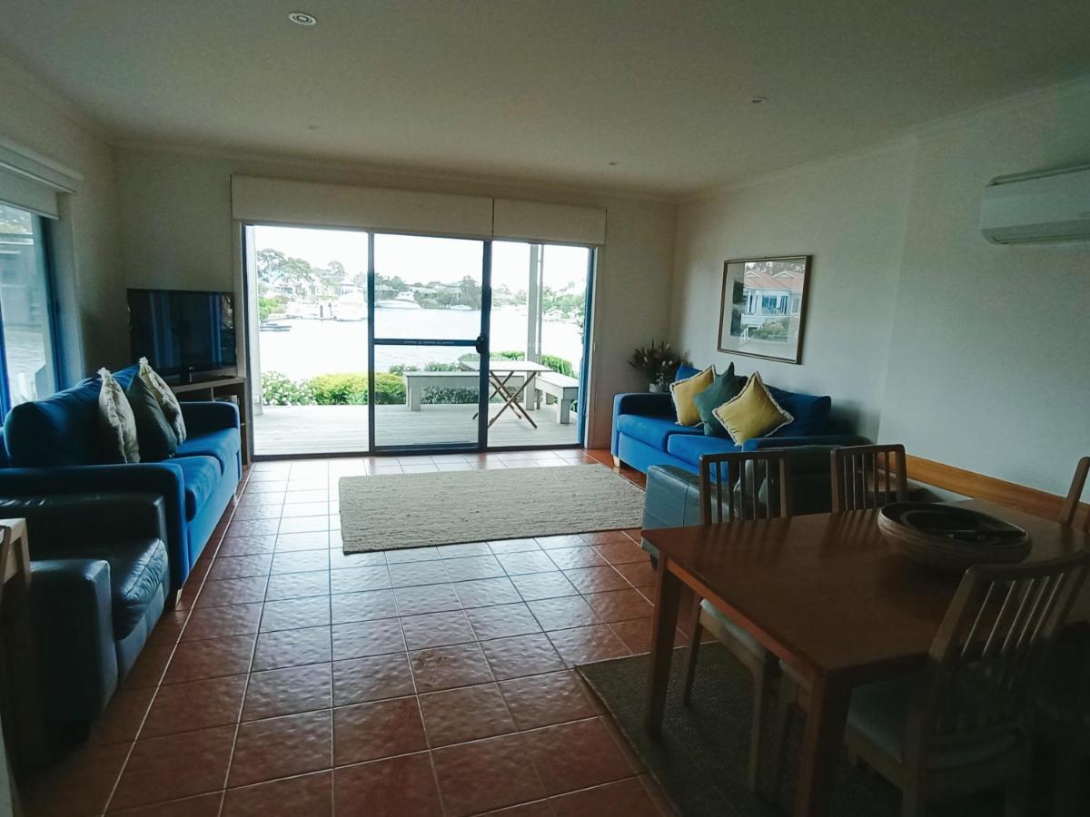 פיינסוויל The View - Captains Cove Waterfront Resort מראה חיצוני תמונה